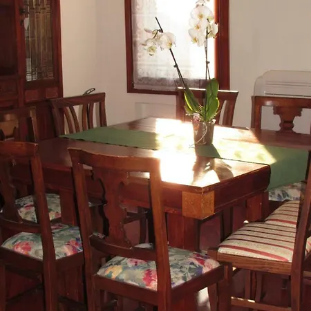 Apartment Cannaregio House